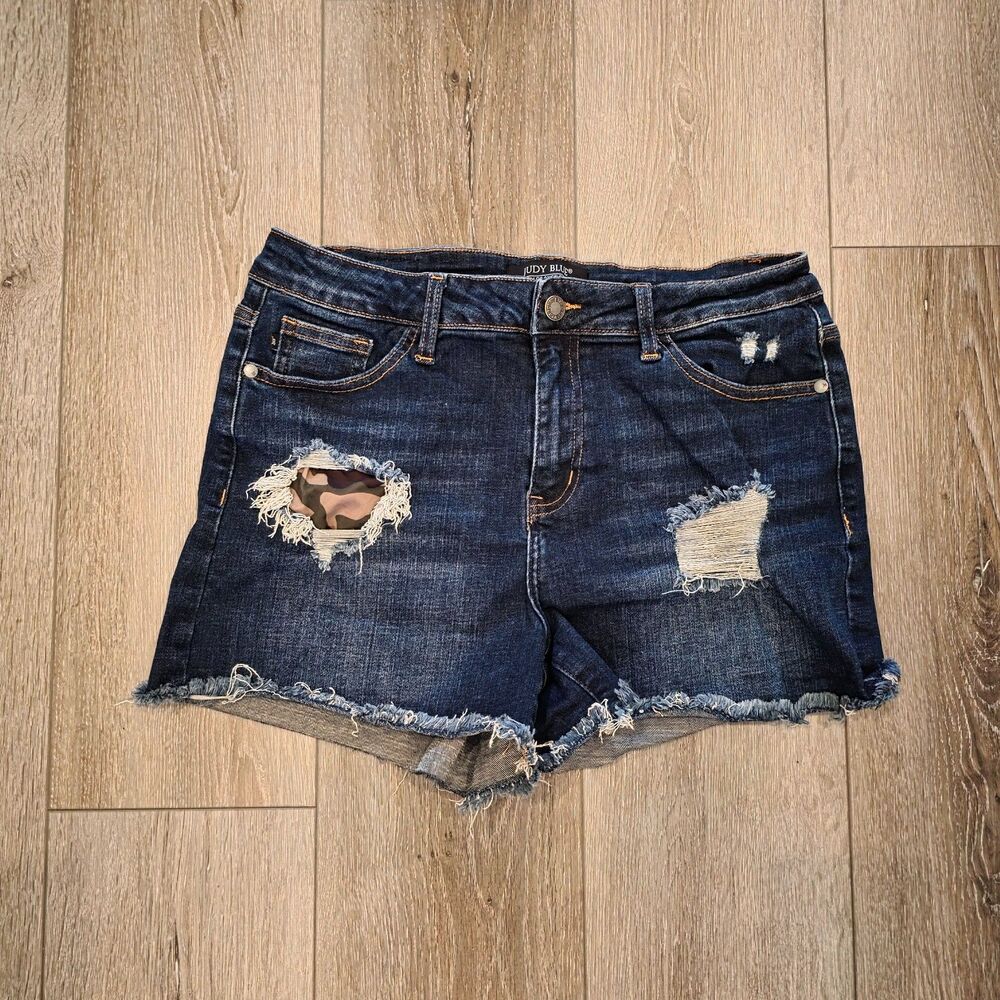 Judy Blue Womens L Camo Patch Dark Wash High Waist Distressed Denim Jeans Shorts